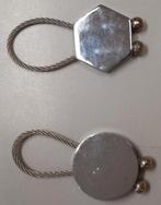 Te Koop: Twee metalen sleutelhangers, nieuw., Ophalen of Verzenden, Nieuw, Overige typen