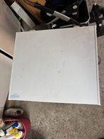 Tomado TCF 0991W Vrieskist - 100 Liter, Ophalen, Vrieskist, Minder dan 85 cm, Minder dan 60 cm