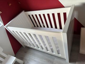 Ledikant 120x60 + Nieuwe Matras & Aerosleep beschikbaar voor biedingen