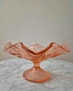 Antieke vintage rosaline roze glazen schaal op voet, Antiek en Kunst, Antiek | Glas en Kristal, Ophalen of Verzenden
