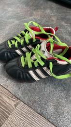 Adidas voetbal schonen, Ophalen of Verzenden, Zo goed als nieuw, Schoenen