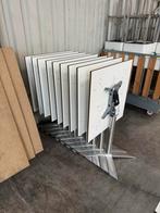 Inklapbare terrastafels / examentafels, Ophalen, Kunststof, 50 tot 100 cm, Vierkant