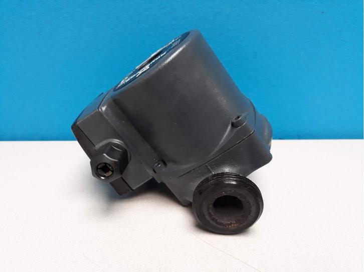 Cv pomp Grundfos UP 25-50-130 gebruikt, Doe-het-zelf en Verbouw, Verwarming en Radiatoren, Gebruikt, Cv-ketel of Combi-ketel