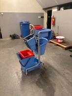 Numatic Schoonmaakkar met emmers en pers, Ophalen