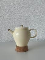 Porcelain teapot, Porseleinen theepot, Huis en Inrichting, Overige materialen, Keramische plaat, Pot, Bus of Blik, Ophalen of Verzenden