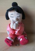 Disney It's a Small World Japan girl beany 25cm Disneystore, Verzamelen, Disney, Ophalen of Verzenden, Zo goed als nieuw, Knuffel