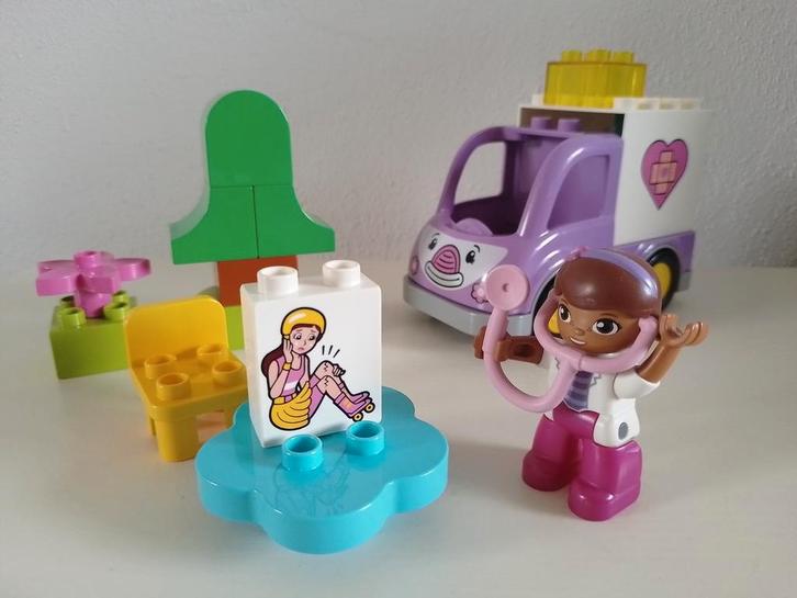 Duplo 10605 Doc McStuffins Rosie de ambulance, Kinderen en Baby's, Speelgoed | Duplo en Lego, Zo goed als nieuw, Duplo, Complete set