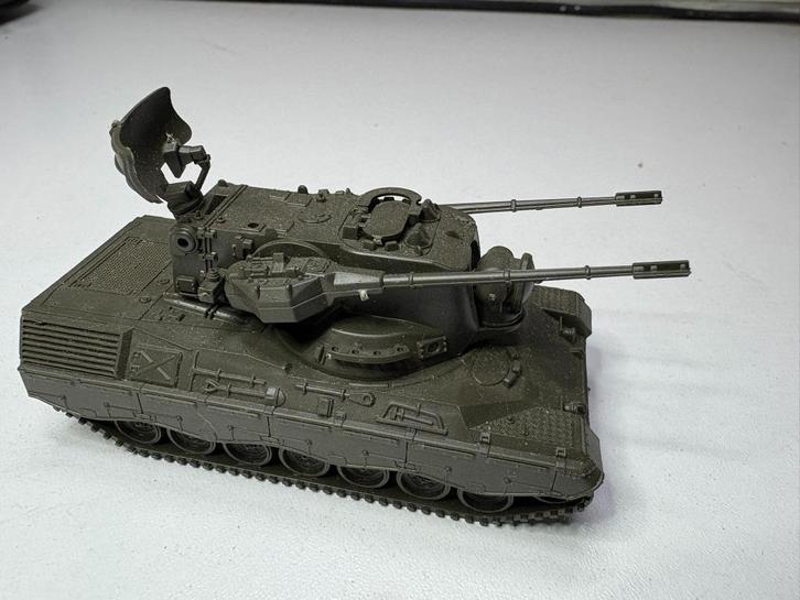 Roco Minitanks Gepard anti luchtdoel IMG5890/1/2/3/4, Hobby en Vrije tijd, Modelauto's | 1:87, Gebruikt, Overige typen, Roco, Ophalen of Verzenden