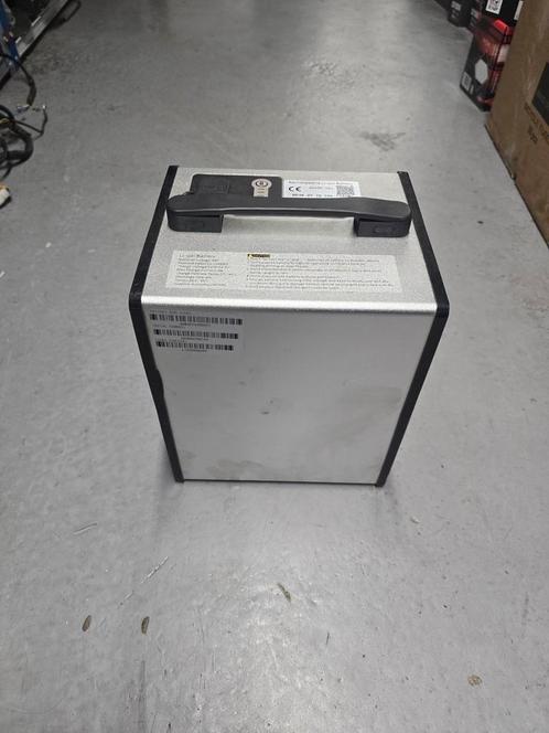 Yadea lithium accu  nieuw  XH480-28J 48V

P, Fietsen en Brommers, Brommeronderdelen | Scooters, Nieuw, Overige merken, Overige typen