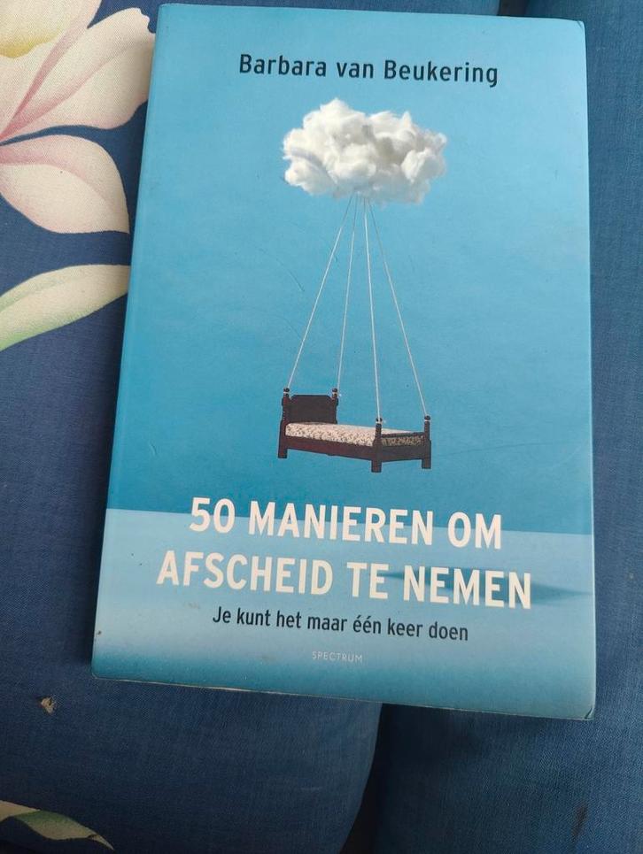 Barbara van Beukering - 50 manieren om afscheid te nemen, Boeken, Essays, Columns en Interviews, Zo goed als nieuw, Ophalen of Verzenden