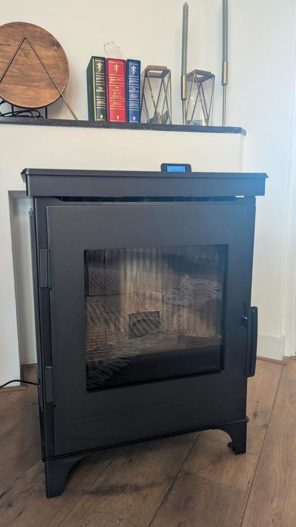 Nordic Fire Stylo Pelletkachel, Huis en Inrichting, Kachels, Zo goed als nieuw, Vrijstaand, Pelletkachel, Hout, Ophalen