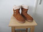 NIEUWE Koolaburra by Uggs maat 37, Bruin, Koolaburra by Uggs, Lage of Enkellaarzen, Nieuw