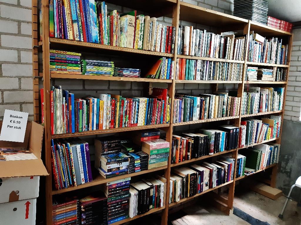 grote partij boeken, Boeken, Partijen en Verzamelingen, Ophalen, Gelezen, Verschillende onderwerpen