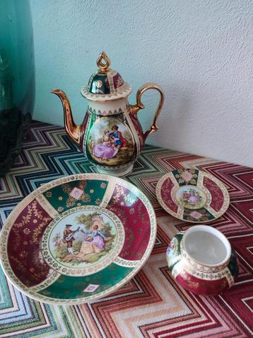 JK Carlsbad 4 delige porseleinen set romantisch decor  beschikbaar voor biedingen