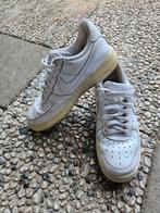 Witte Nike Air Force schoenen, Wit, Nike, Ophalen of Verzenden, Sneakers of Gympen