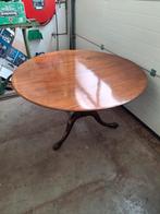 Antieke ronde tafel met driepoot, Antiek en Kunst, Antiek | Meubels | Tafels, Ophalen