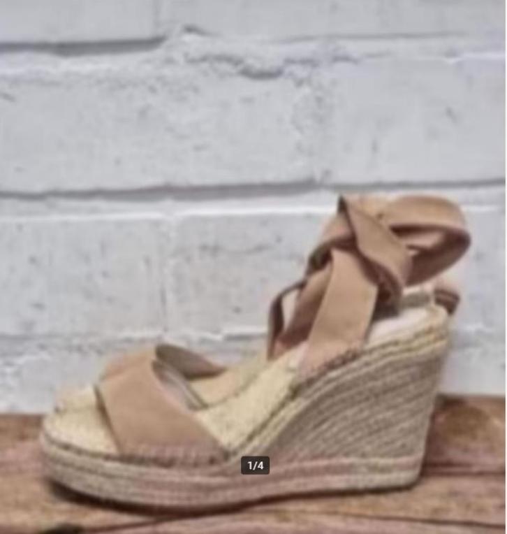 Kenneth Cole - Prachtige leren sleehakken maat 37 - Nieuw, Kleding | Dames, Schoenen, Nieuw, Sandalen of Muiltjes, Beige, Ophalen of Verzenden