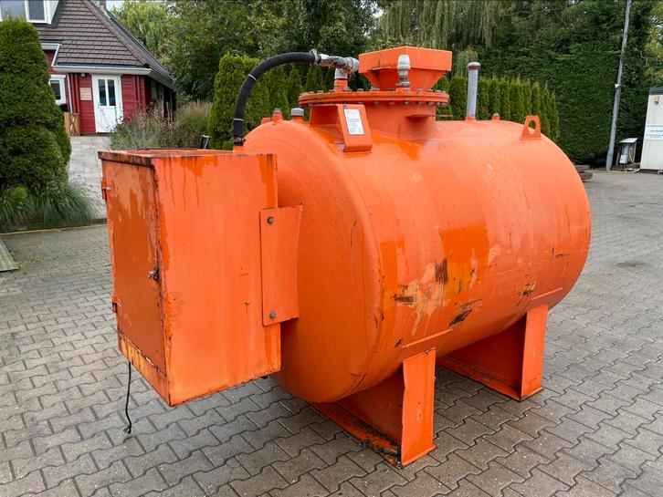 2000 liter kiwa diesetank IBC met pomp dubbelwandig, Doe-het-zelf en Verbouw, Overige Doe-het-zelf en Verbouw, Ophalen