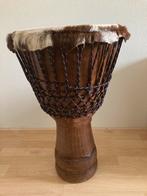 Grote, mooie Djembe uit Ghana, Muziek en Instrumenten, Percussie, Ophalen of Verzenden, Gebruikt, Trommel