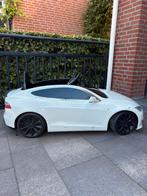 Mini tesla in het wit voor kinderen, Ophalen, Gebruikt