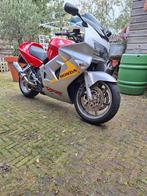 Honda VFR800, 4 cilinders, Particulier, Handvatverwarming, 800 cc