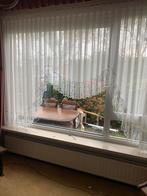 Vitrage Gordijnen mooie witte golvende vitrage, Huis en Inrichting, Ophalen of Verzenden, Zo goed als nieuw, 200 cm of meer