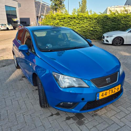 Seat ibiza facelift 2012 met leder navigatie stoelverwarming, Auto diversen, Schadeauto's, Handgeschakeld, Diesel, Blauw, Ophalen