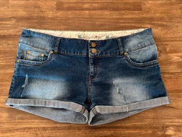 Stoere jeans short, Royal Chicks, XL stretch, als nieuw beschikbaar voor biedingen