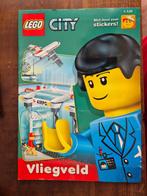 lego spel boeken, vliegveld city racers bouwplaats, Kinderen en Baby's, Speelgoed | Duplo en Lego, Ophalen of Verzenden, Zo goed als nieuw