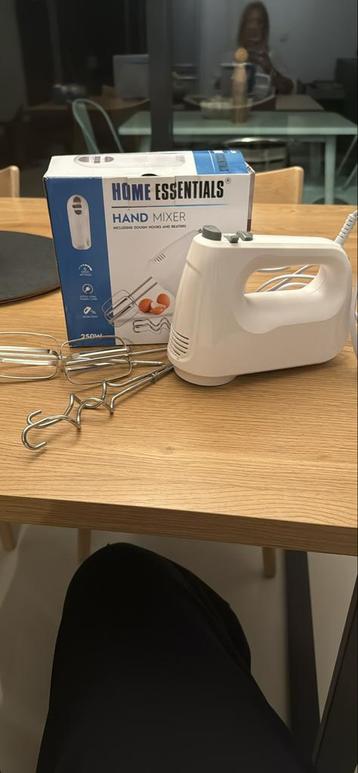 Handmixer - Perfect voor bakken! beschikbaar voor biedingen