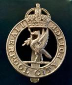 Cap badge Liverpool Police 1954, Ophalen of Verzenden, Overige soorten, Engeland, Embleem of Badge