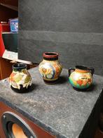 3 vaasjes gouda en arnhem plateel, Ophalen