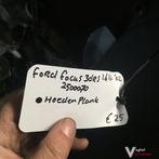 Ford Focus 3 drs 1.6 16v 2002 wagennr 250070   Hoedenplank, Ophalen, Gebruikt