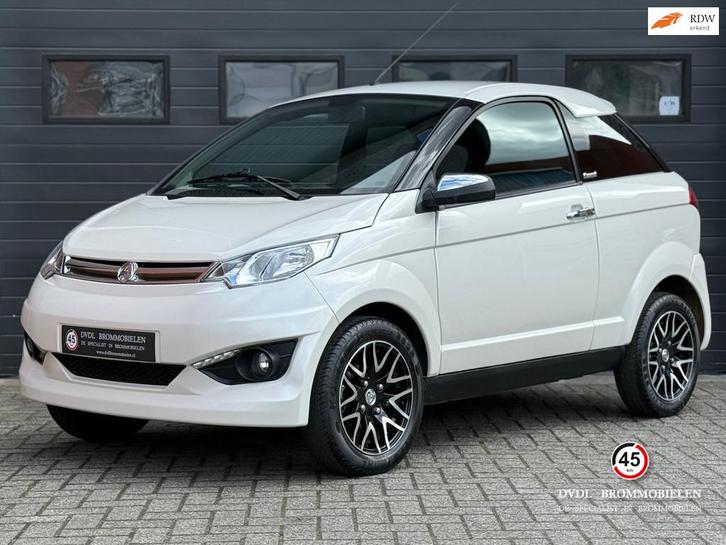 Aixam Coupé Premium Brommobiel 2016 1e eig 7400km NIEUWSTAA, Diversen, Brommobielen en Scootmobielen, Gebruikt, Overige merken