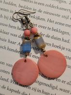 Oorbellen hangers zalm blauw, Sieraden, Tassen en Uiterlijk, Oorbellen, Ophalen of Verzenden, Nieuw, Blauw, Overige materialen