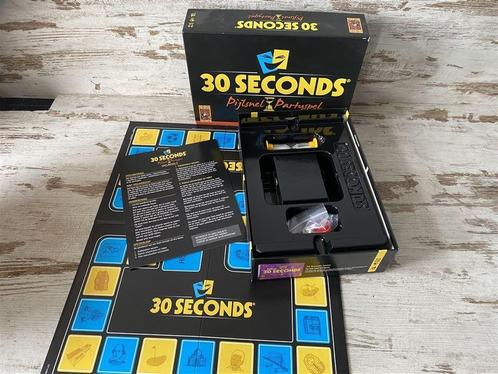 30 seconds 999 games zwarte doos [s423], Hobby en Vrije tijd, Gezelschapsspellen | Bordspellen, Zo goed als nieuw, Ophalen of Verzenden