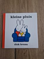 Kleine Pluis - Dick Bruna, Ophalen of Verzenden, Zo goed als nieuw, Dick Bruna, 0 tot 6 maanden