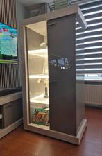 Mooie kast, zo goed als nieuw!, Huis en Inrichting, Kasten | Vitrinekasten, Met deur(en), Glas, Zo goed als nieuw, Modern