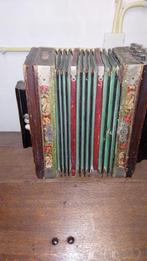 Accordeon Antiek mooi restauratie object, Muziek en Instrumenten, Accordeons, Gebruikt, Overige formaten, Toetsaccordeon, Ophalen