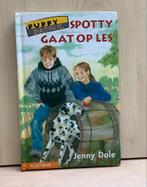 Puppy Patrol: Spotty gaat op les - Jenny Dale, Ophalen of Verzenden, Zo goed als nieuw, Fictie algemeen