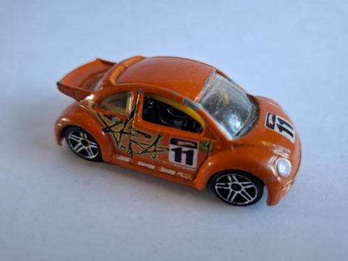 Volkswagen New Beetle Cup Racer oranje met afneembare body, Hobby en Vrije tijd, Modelauto's | Overige schalen, Zo goed als nieuw