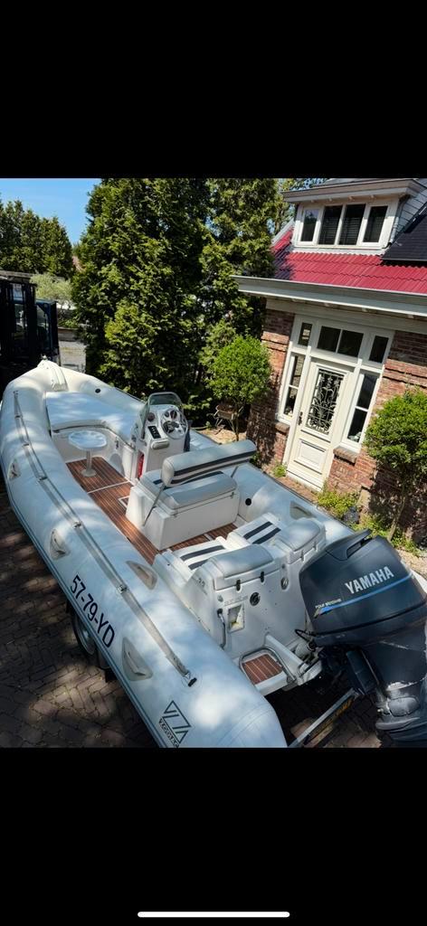 Nette Zodiac Yachtline 600 100pk Yamaha 4 takt Powertrim tea, Watersport en Boten, Rubberboten, Gebruikt, Zodiac, Overige materialen