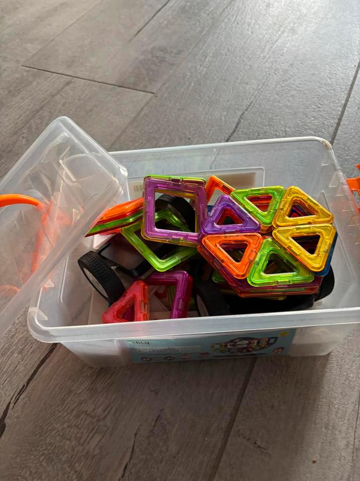 Magnetisch Bouwspeelgoed, Kinderen en Baby's, Speelgoed | Bouwstenen, Gebruikt, Overige merken, Ophalen