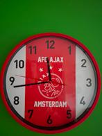Ajax Wandklok - Nieuwstaat!, Huis en Inrichting, Woonaccessoires | Klokken, Ophalen of Verzenden, Zo goed als nieuw, Analoog, Wandklok