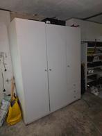 Gratis af te halen kast set, Huis en Inrichting, Kasten | Kledingkasten, Ophalen, Gebruikt, 25 tot 50 cm