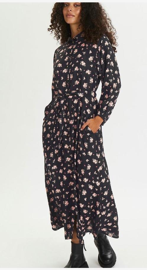 Jurk, Kleding | Dames, Jurken, Nieuw, Maat 38/40 (M), Zwart, Onder de knie, Ophalen of Verzenden