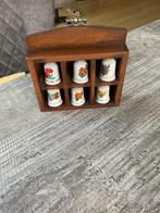 Vingerhoedjes porselein met bloemen erop, Verzamelen, Vingerhoedjes, Ophalen of Verzenden, Zo goed als nieuw, Porselein