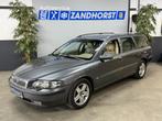 Volvo V70 2.4 Edition II // APK tot 13-06-2026! (bj 2003), Auto's, Beige, 1514 kg, Stoelverwarming, 2435 cc