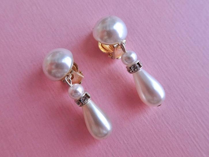 jwg Vintage 70s 80s druppel parel strass oorbellen wit clips, Sieraden, Tassen en Uiterlijk, Antieke sieraden, Oorbellen, Overige materialen
