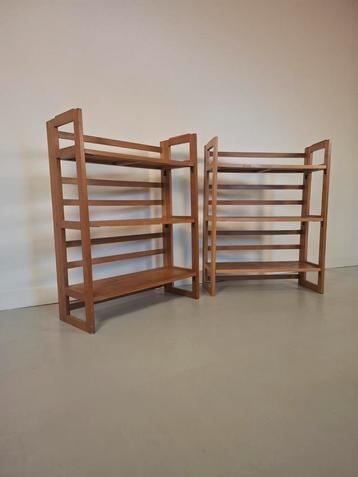 Vintage design boekenkast stellingkast rek  beschikbaar voor biedingen